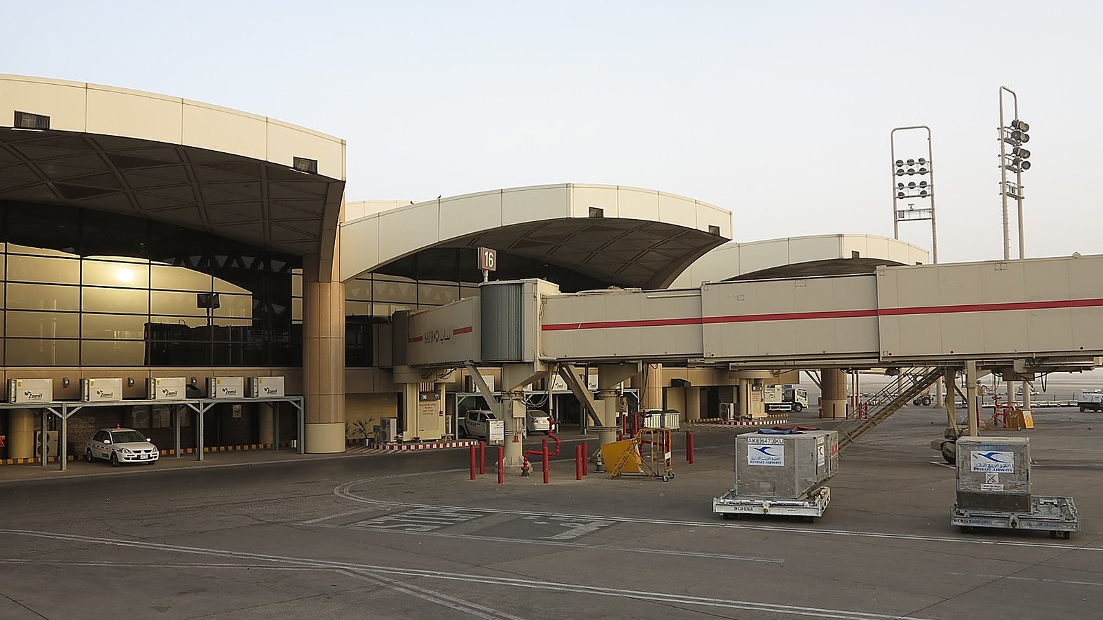 Houthi strikes on Riyadh's King Khalid airport kill at least 14 in two days as the FAA warns US airlines over Saudi airspace until December 10