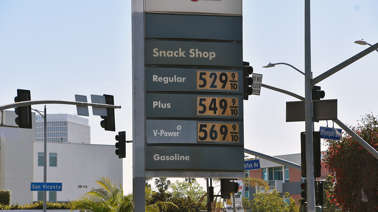 September CPI: US inflation rises to 3.7% as gasoline jumps 34% from a year ago — and core prices accelerate, raising the odds of an October Fed rate hike