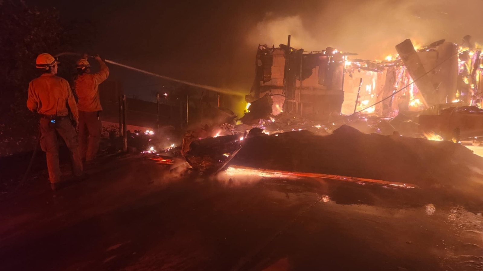 A human-caused fire outside Reno burned 15,000 acres in 36 hours with zero containment. Nearly 90,000 people have been told to leave or be ready to